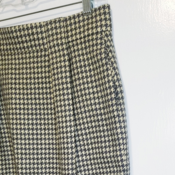 Vintage Jones New York Houndstooth 100% Pure Wool Skirt - Picture 4 of 15
